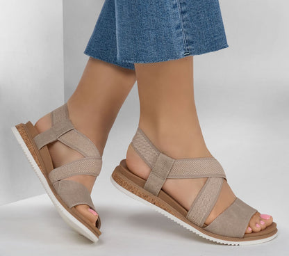 BOBS Desert Kiss Low | Skechers near me