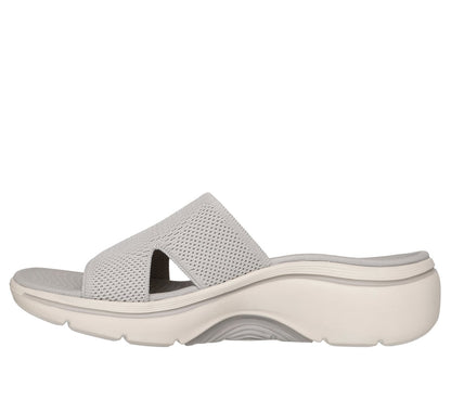 GO WALK Arch Fit 2.0 Sandal - Dakota | Skechers outlet