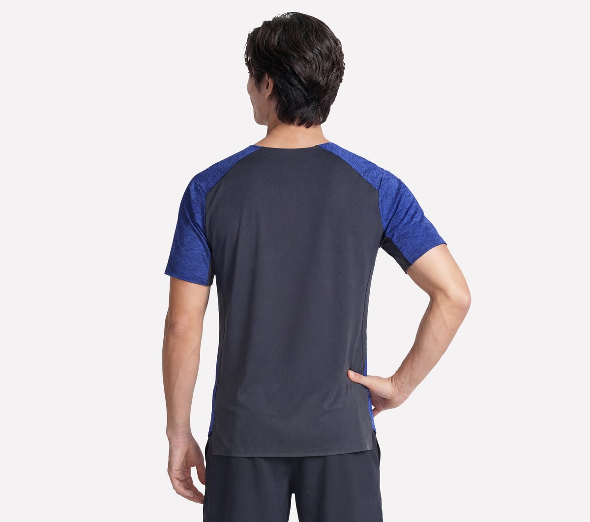 GO DRI Circuit Tee | Skechers online