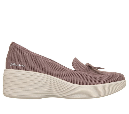 Relaxed Fit: Parallel Lite - Soaring Softly | Skechers near me