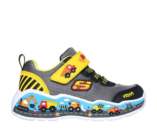 Play Scene | Skechers outlet